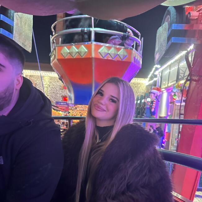 Babysitter στην περιοχή Γλυφάδα: Μαργαρίτα