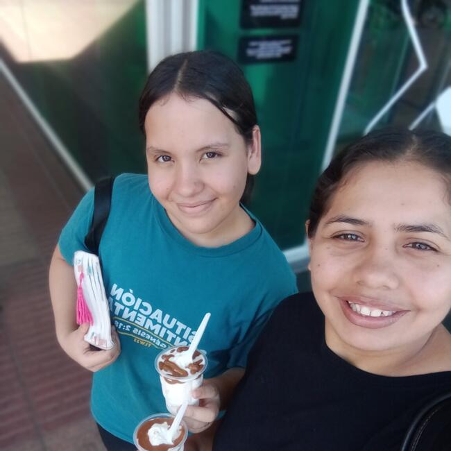 Babysitter in Asunción: Nahiara Esmeralda