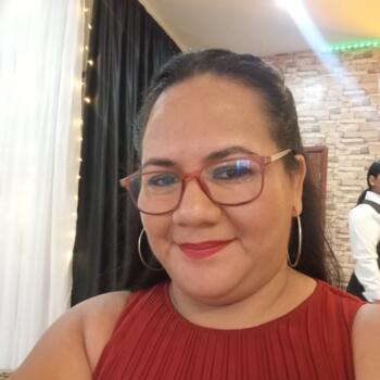 Babysitter in Santiago: Leonela
