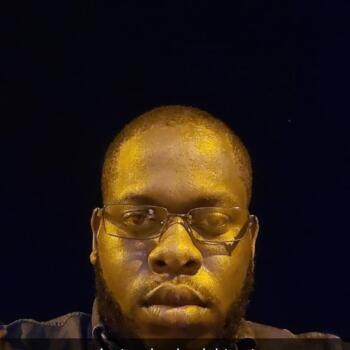 Babysitting job in Stockton: babysitting job Yomont