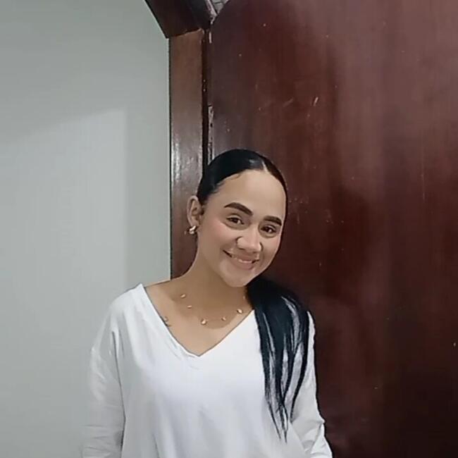 Babysitter in São Paulo (São Paulo): Milena
