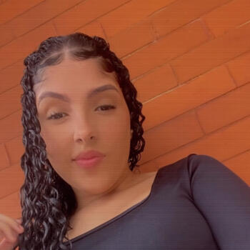 Babysitter in São Roque do Canaã: Maria