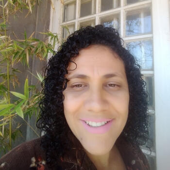 Babysitter in Contagem: Ângela Rodrigues