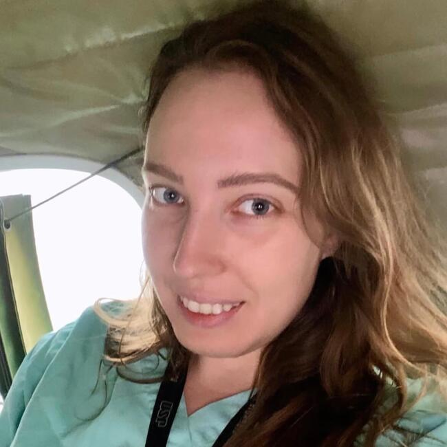 Babysitting job in São Paulo: Gabriela