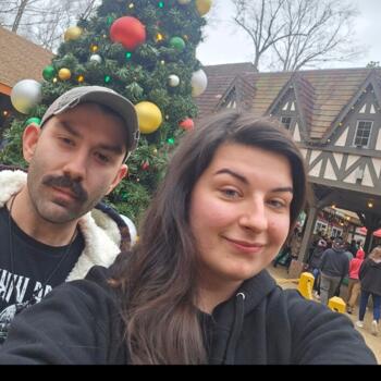 Babysitting job in Chesapeake: babysitting job Lynzie