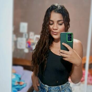 Babá em Barrinha: Giovana