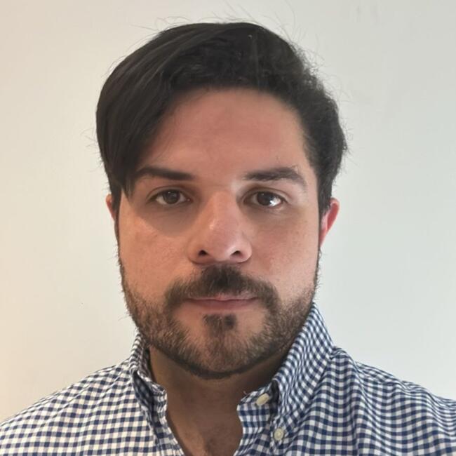 Trabajo para niñera en Ciudad de Guatemala: Alvaro