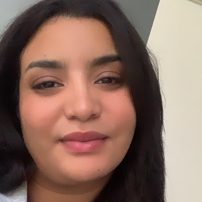 مربية أطفال في رباط: Houda