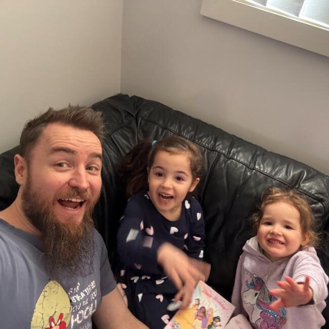 Babysitting job in Sydney: Stefan