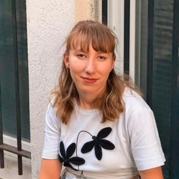 Babysitter in Poitiers: Salomé