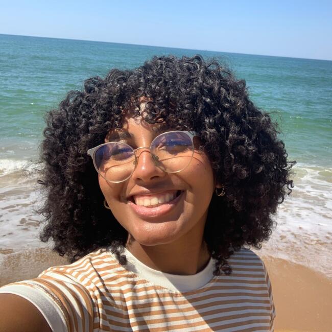 Babá em Cabo Frio: Ana Caroline