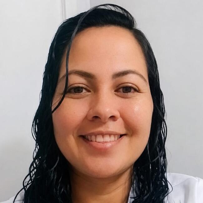 Babá em Fortaleza: Ana