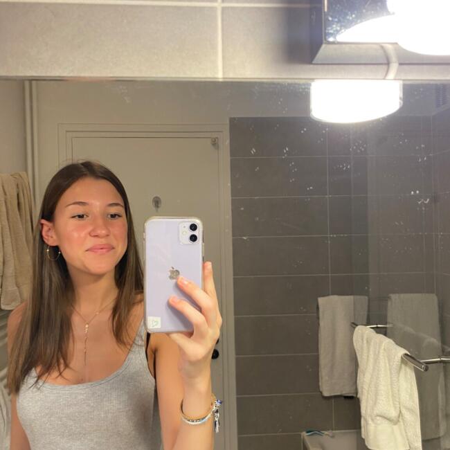 Babysitter in Barcelona: Philippine