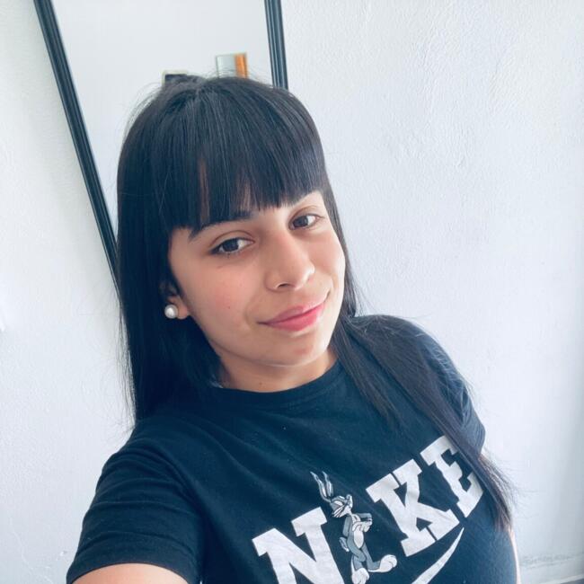 Babysitter in Montevideo: Belen