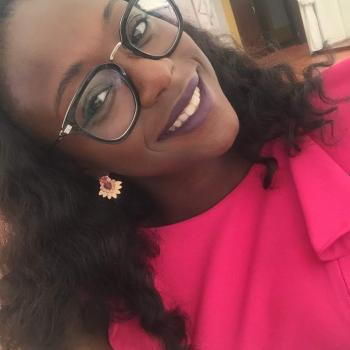 Babysitter Loures: Naiola Karina Da