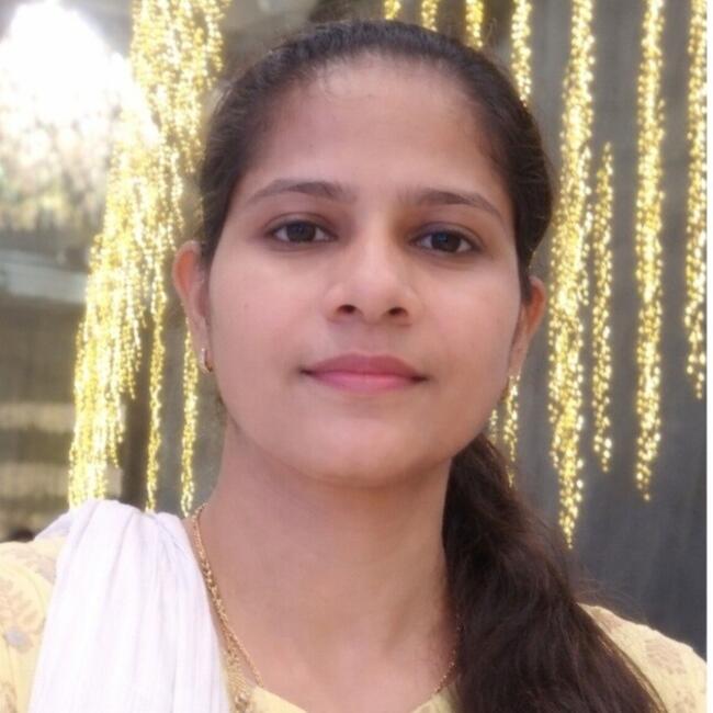 बंगलौर में आया: Sheela