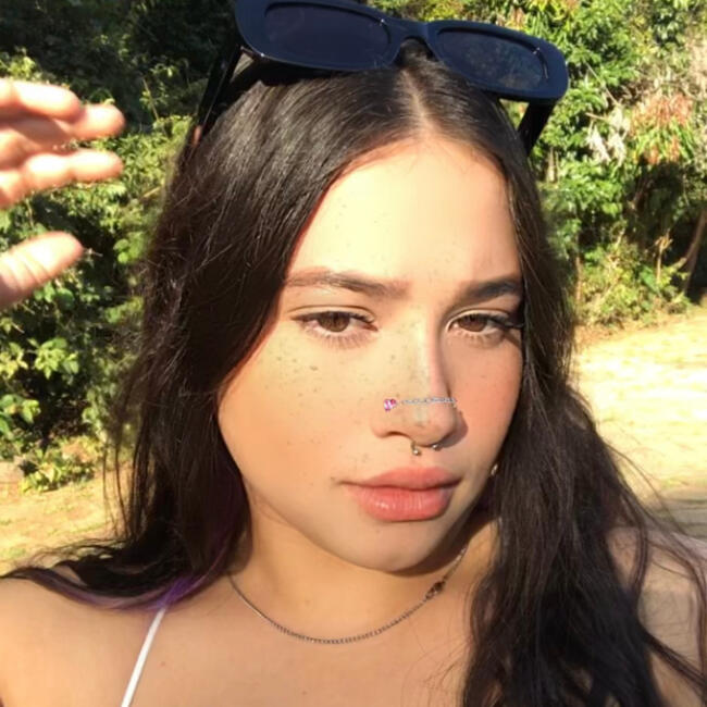 Babysitter in Águas Lindas de Goiás: Kamila