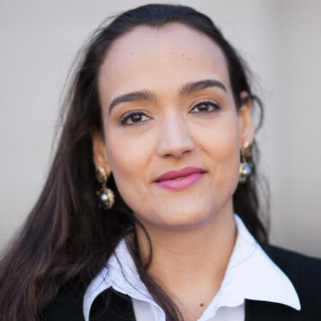 Emprego de babá em Itu: Tainara