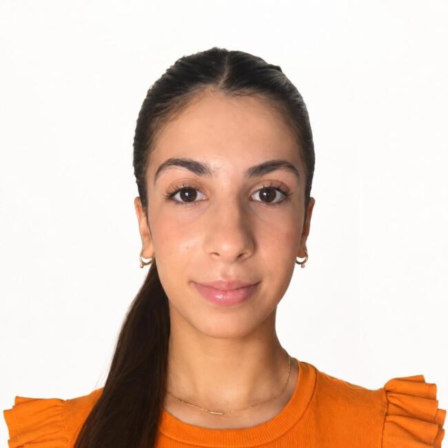 Babysitter in Calafell: Nusayba
