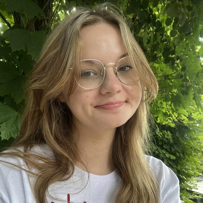 Opiekunka do dziecka w Chorzów: Oliwia