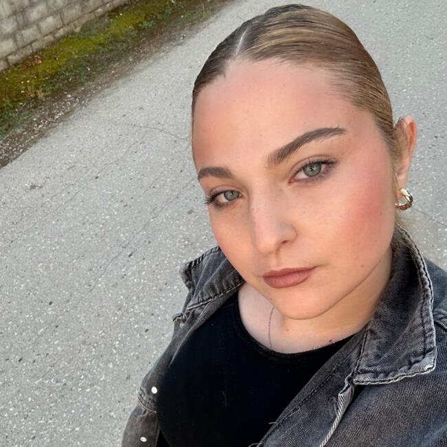 Babysitter in Thessaloniki: Φωτεινή