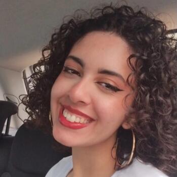 Babysitter in Jundiaí: Marina