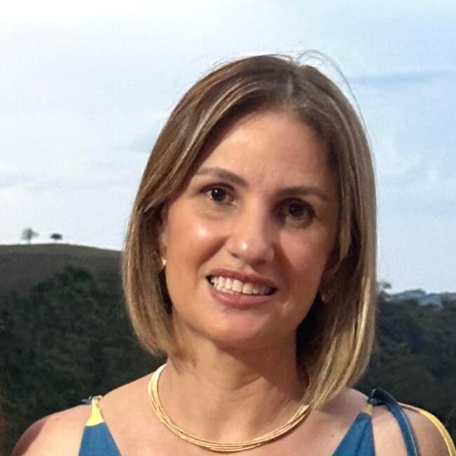 Babysitter in Lavras: Tatiane