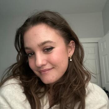 Baby-sitter in Montréal: Nadia