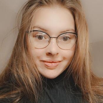 Babysitter in Cosne-Cours-sur-Loire: Abigaël