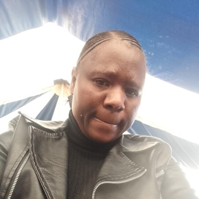 Babysitter in Soweto: Victoria