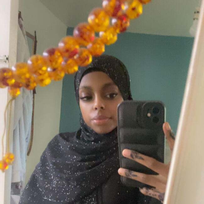 Babysitter in Sheffield: Malak