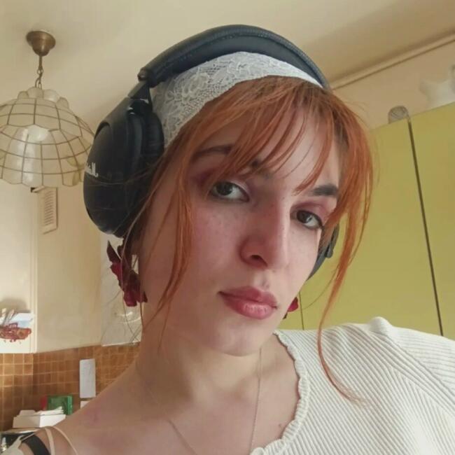 Babysitter in Villeurbanne: Mathilde