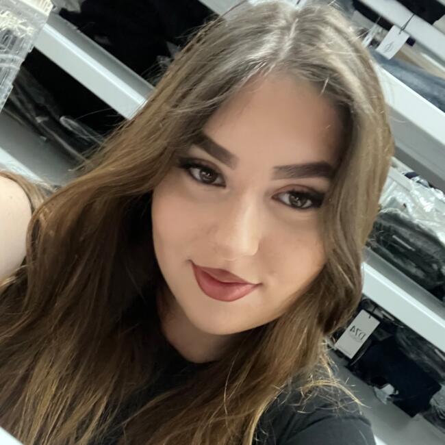 Babysitter in Pépieux: Maelle