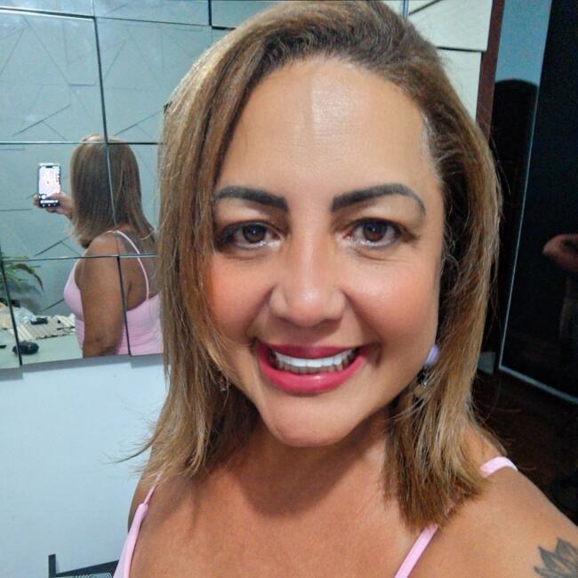 Baby-sitter in Porto: Rejane
