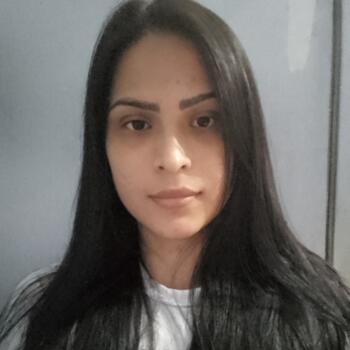 Babysitter Manaus: Renata