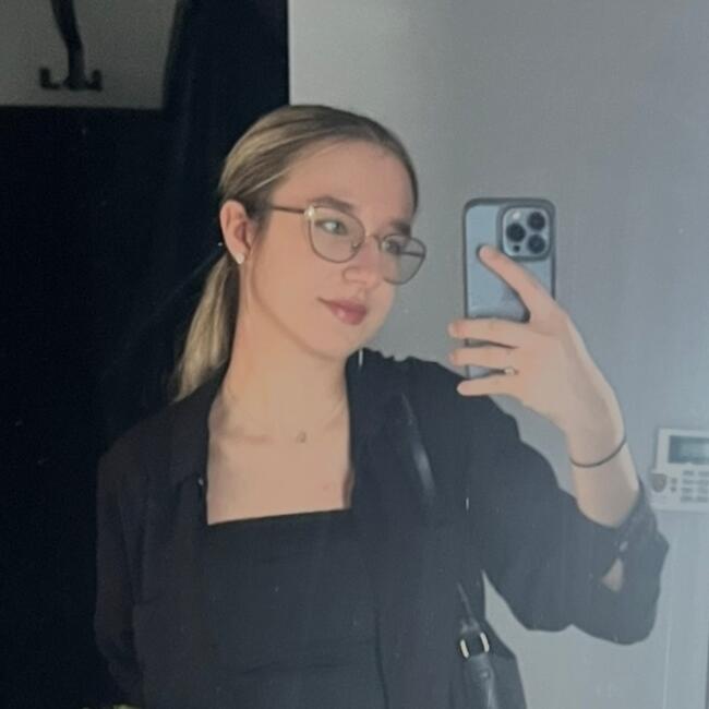 Babysitter in Mniów: Zuzanna