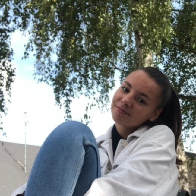 Babysitter στην περιοχή Laval: Roxana