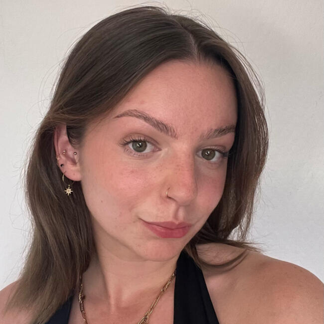 Babysitter in Villeurbanne: Mariette