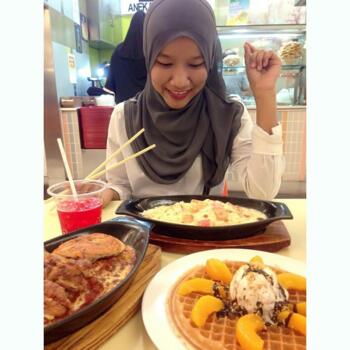 Babysitting job in Kuala Lumpur: babysitting job Nur Fatin