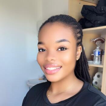 Baby-sitter Toulouse: Manelle