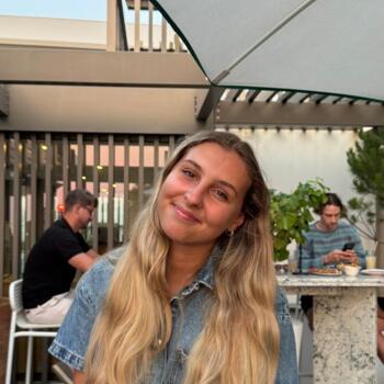 Baby-sitter Anglet: Erin