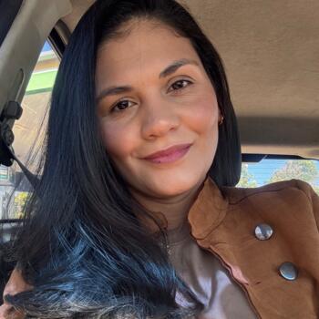 Babysitting job in Londrina: babysitting job Yasmin