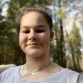 Babysitter Volketswil: Sarah