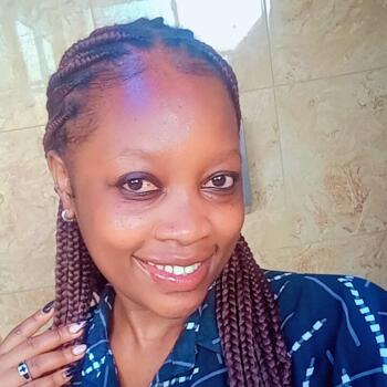 Babysitter in Nairobi: Sharon