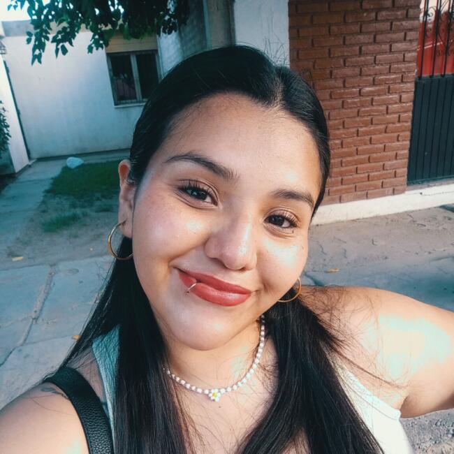 Niñera en Chimbas: Nazarena