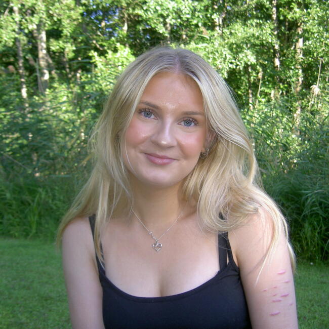 Babysitter in Örebro: Wilma