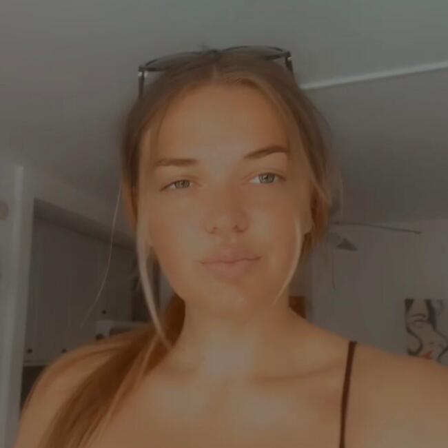 Babysitter in Woodbridge: Danielle