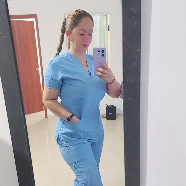 Babysitter in Floridablanca: Luz marina