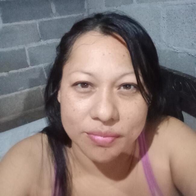 Babysitter in Nuevo Emperador: Lis
