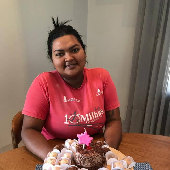 Babá em Cuiabá: Leidiane